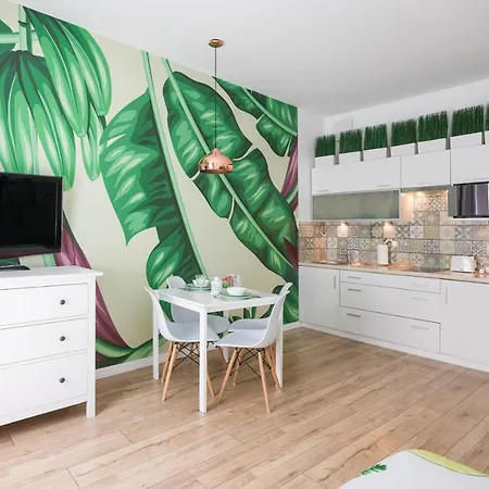 Cozy Modern In Old Town